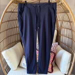 Athleta Midtown Ankle Pant